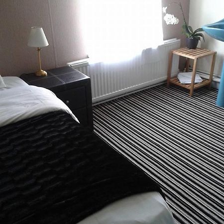 Amber Guesthouse ダービー 部屋 写真