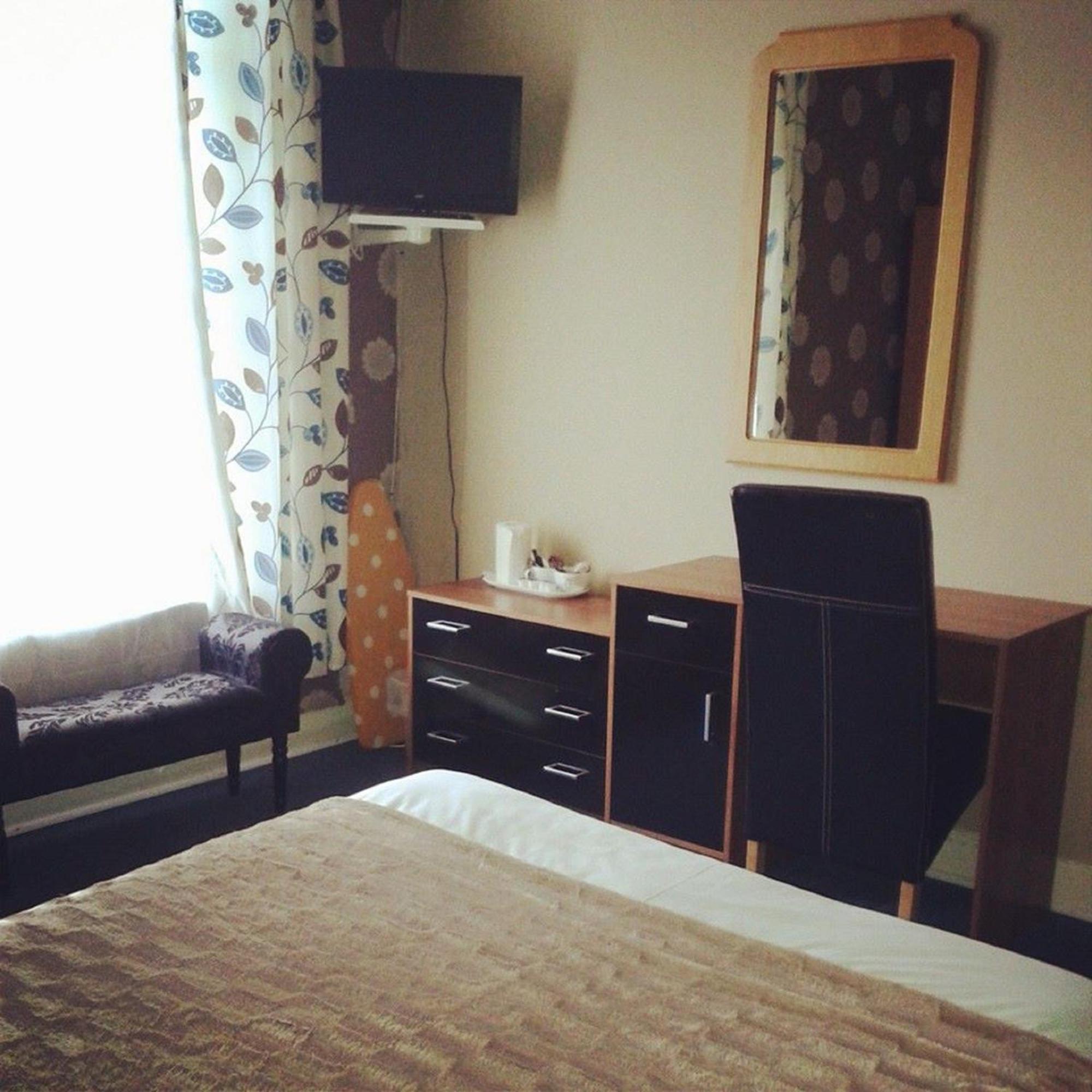 Amber Guesthouse ダービー 部屋 写真